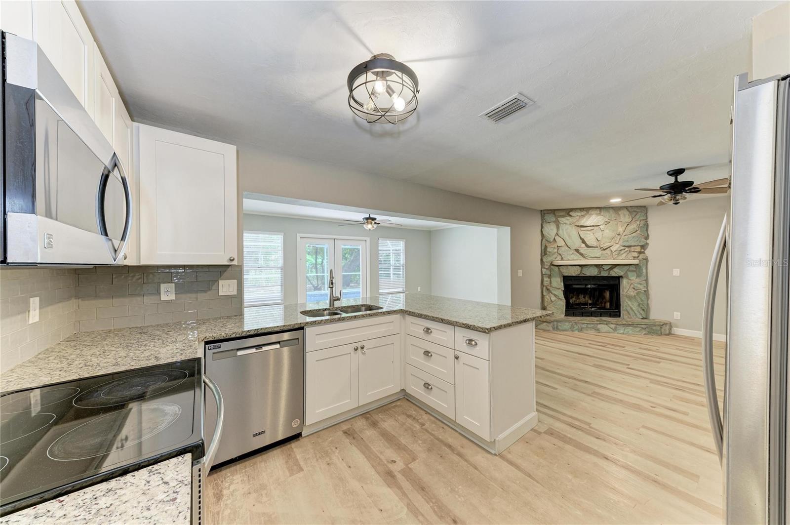 4913 32ND ST E, BRADENTON, FL, 34203