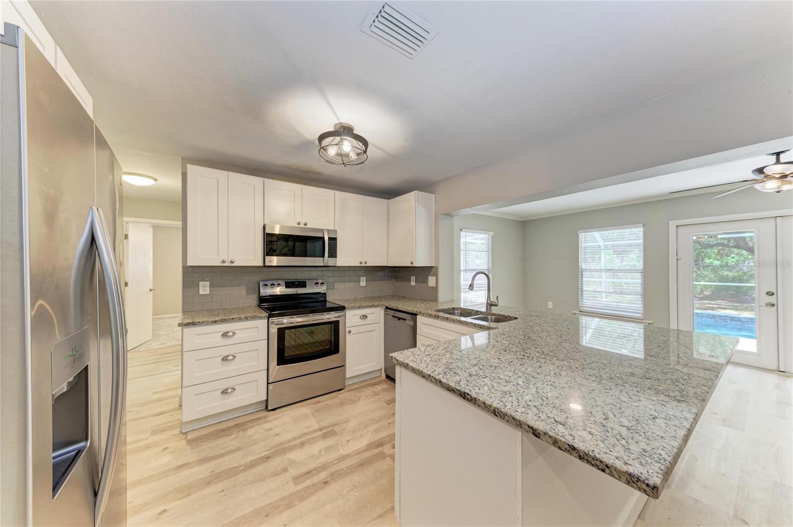 4913 32ND ST E, BRADENTON, FL, 34203