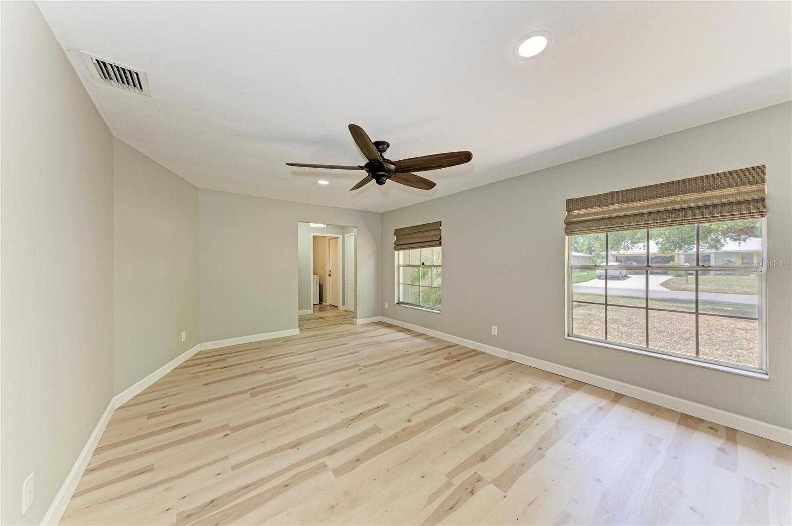 4913 32ND ST E, BRADENTON, FL, 34203