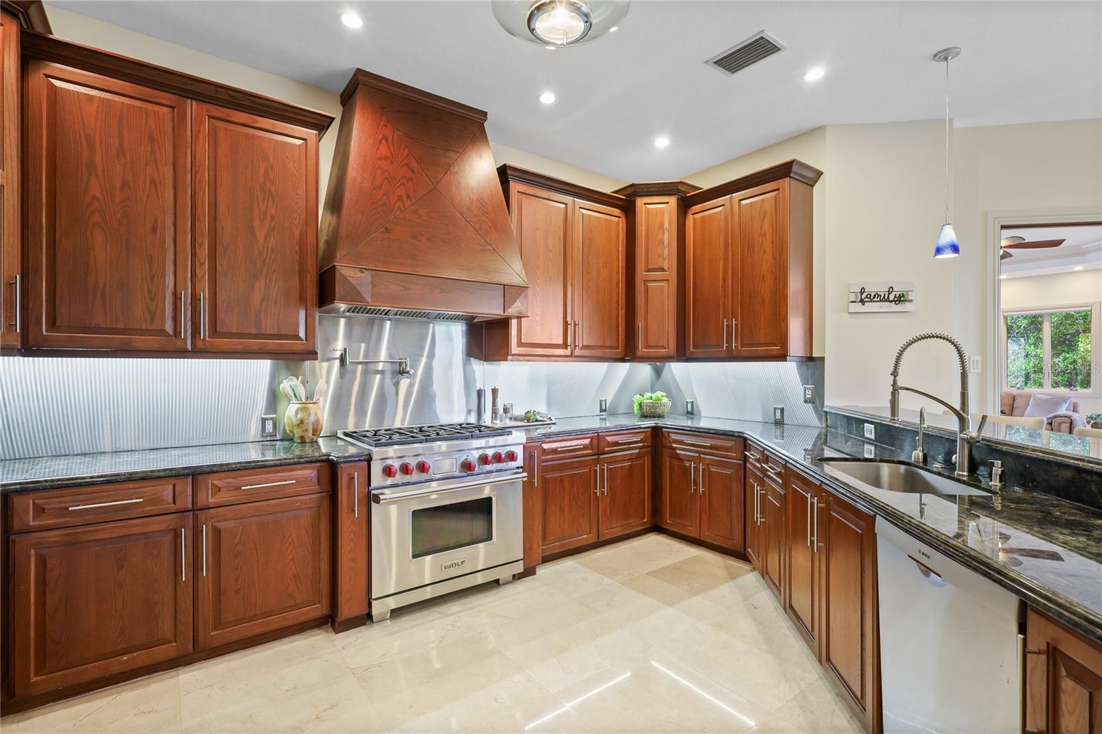 7158 HAWKS HARBOR CIR, BRADENTON, FL, 34207