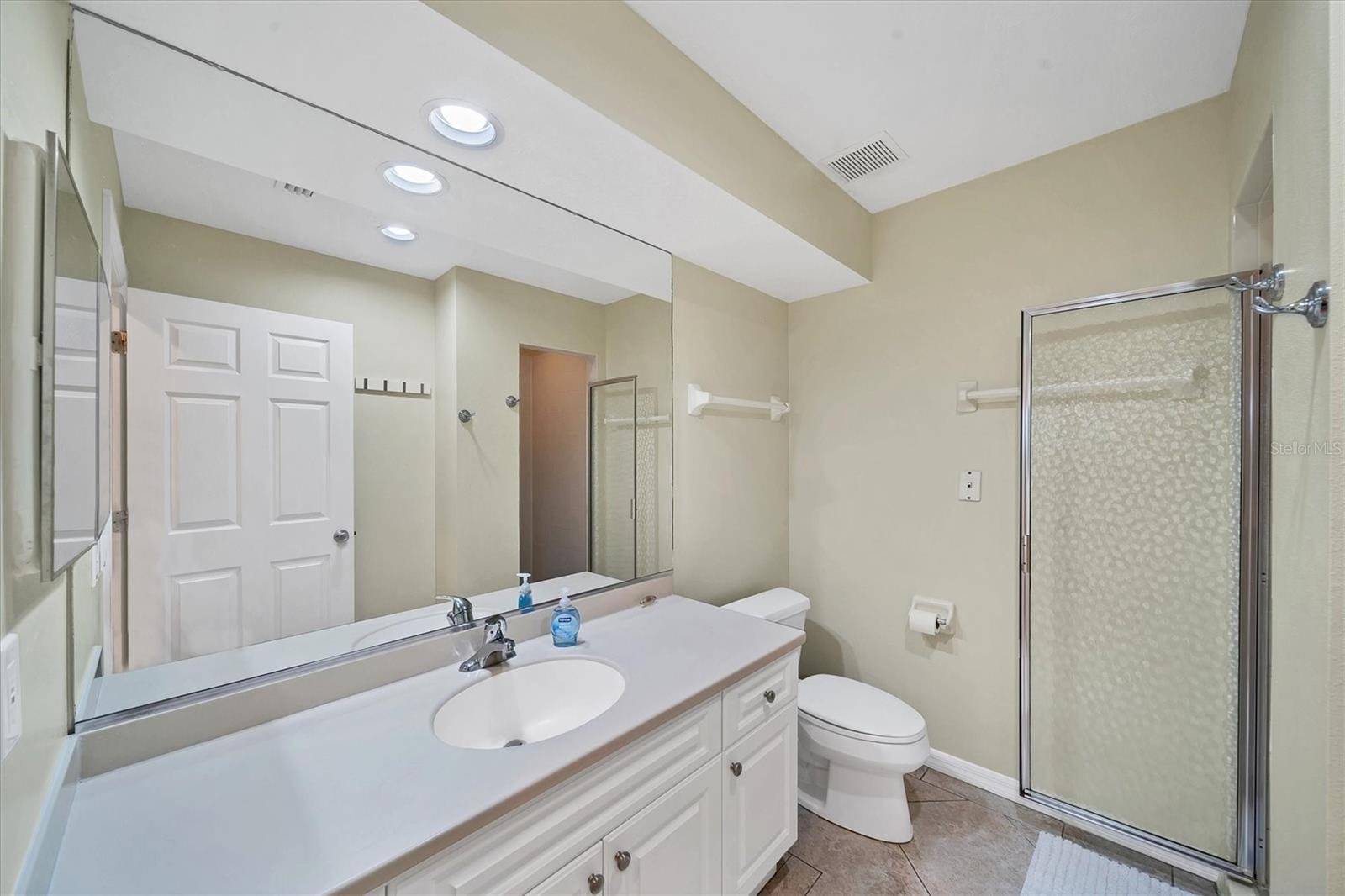 3604 54TH DR W #104, BRADENTON, FL, 34210
