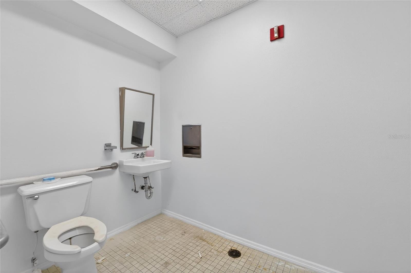 106 N EVERS ST, PLANT CITY, FL, 33563