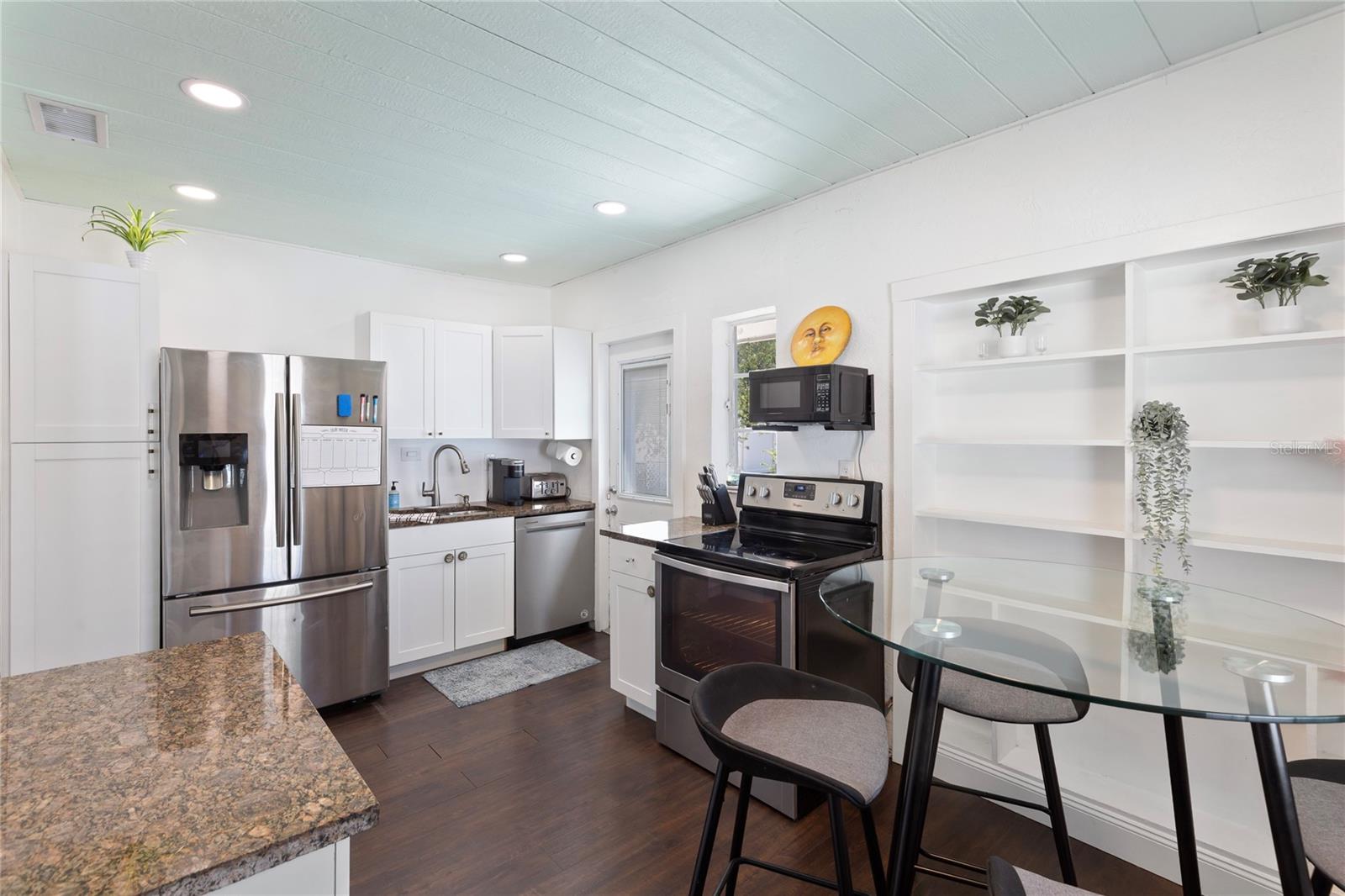 3932 W BAY COURT AVE, TAMPA, FL, 33611