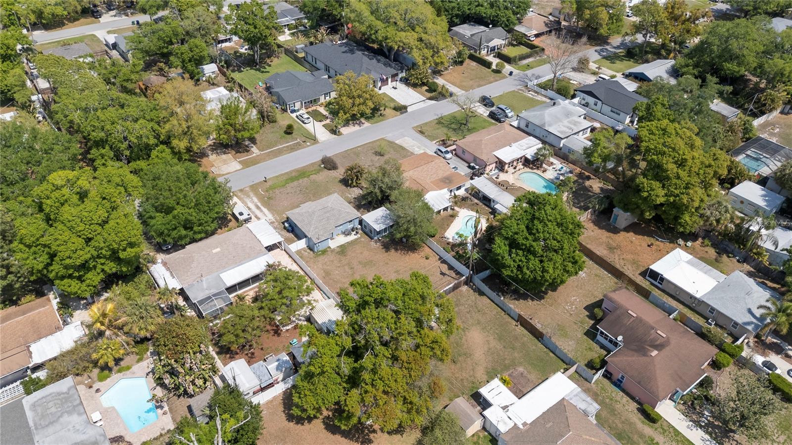3932 W BAY COURT AVE, TAMPA, FL, 33611