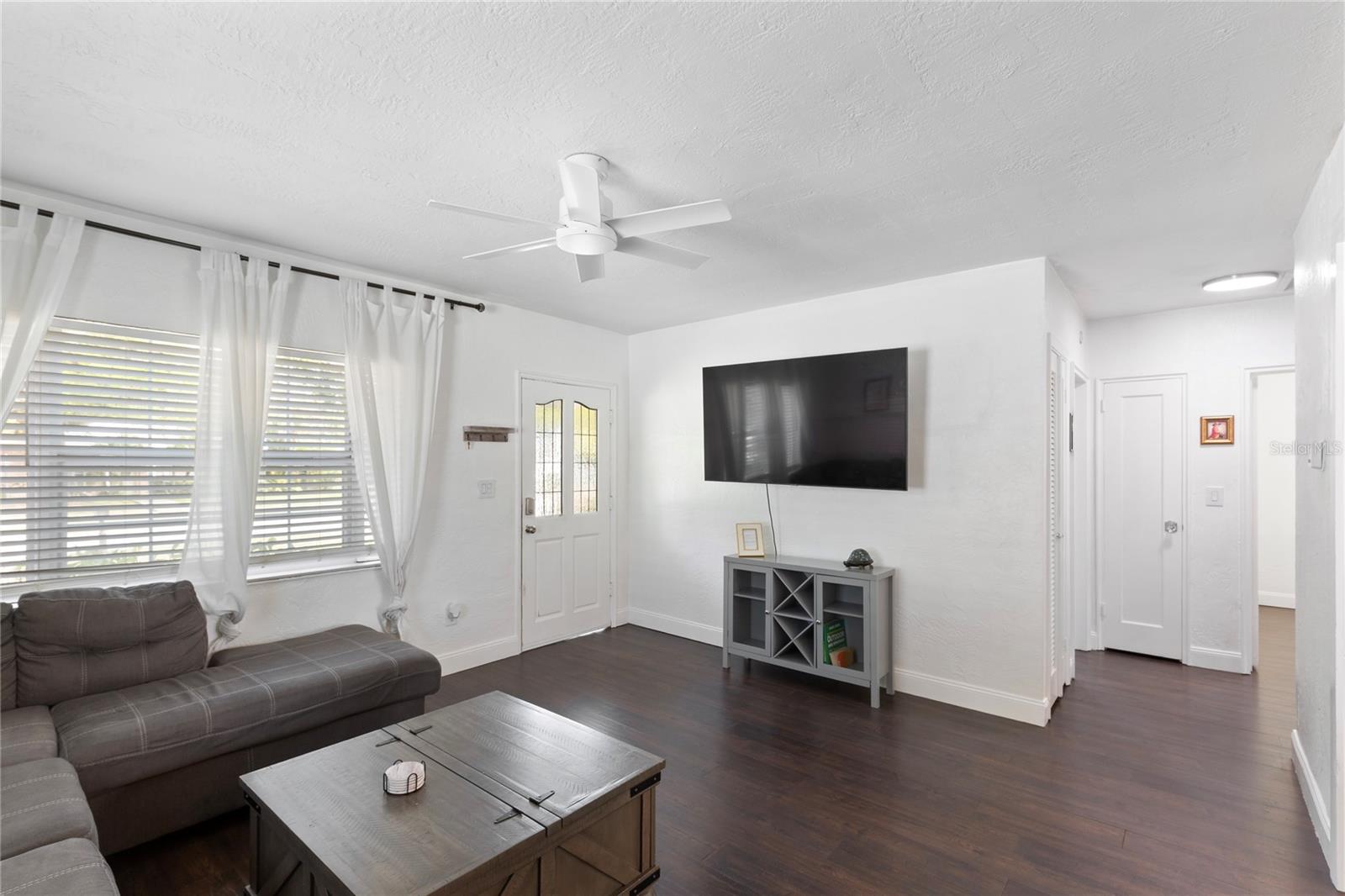 3932 W BAY COURT AVE, TAMPA, FL, 33611