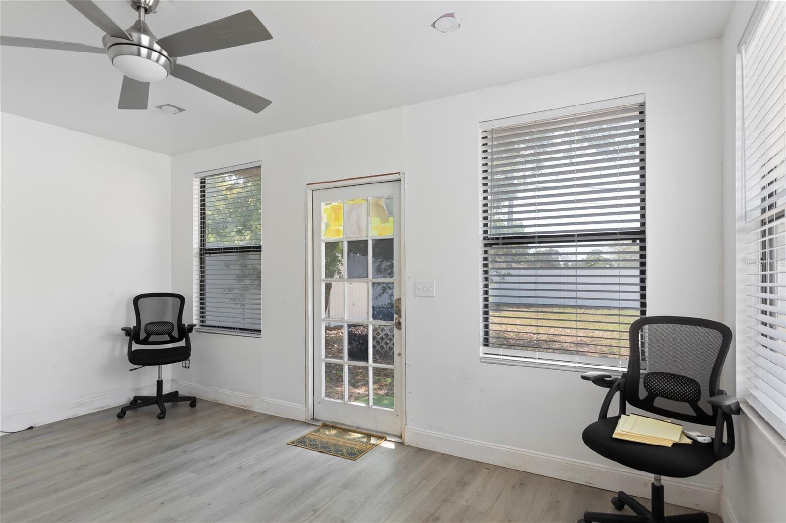 3932 W BAY COURT AVE, TAMPA, FL, 33611