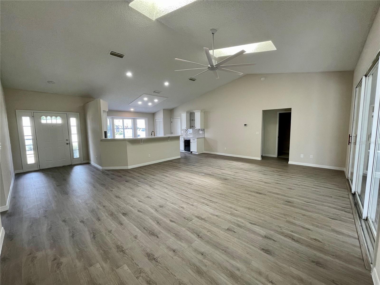 6042 WADE ST, LEESBURG, FL, 34748