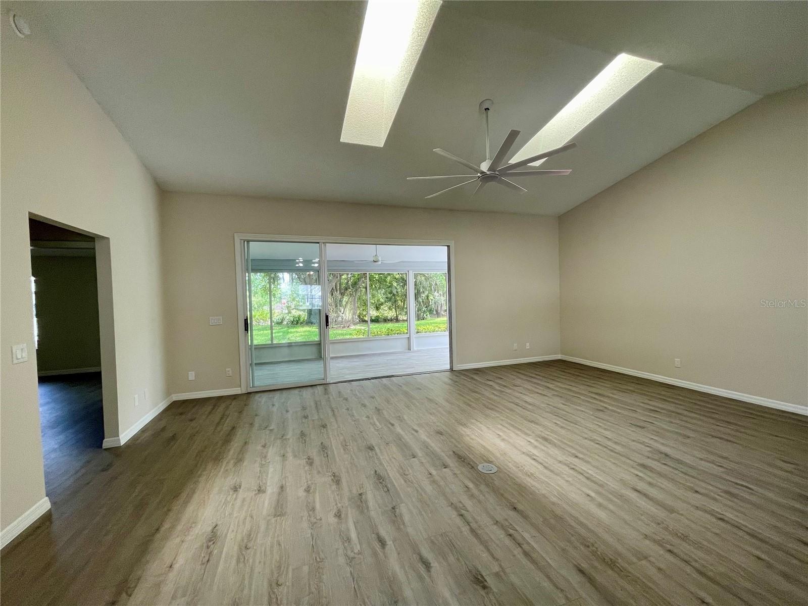 6042 WADE ST, LEESBURG, FL, 34748