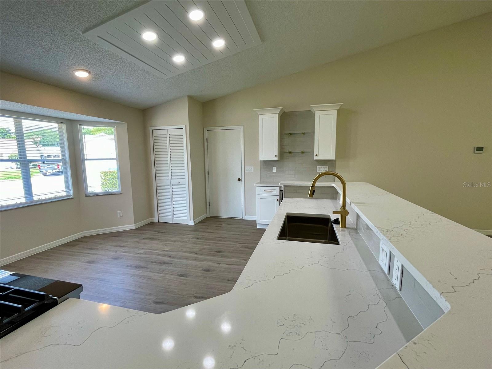 6042 WADE ST, LEESBURG, FL, 34748