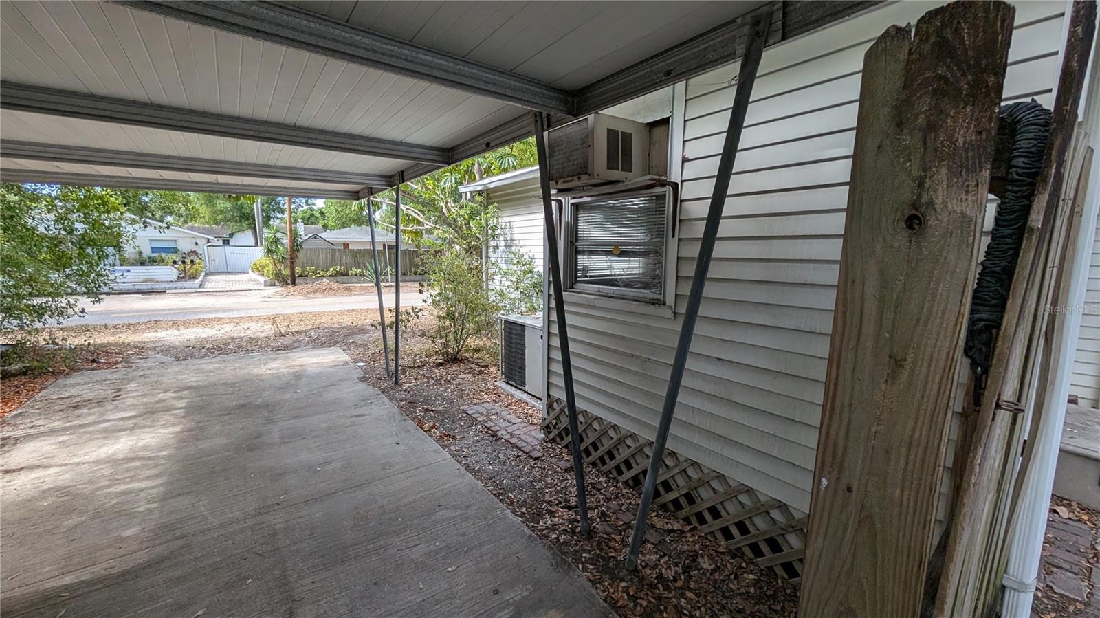 114 S BUNGALOW PARK AVE, TAMPA, FL, 33609