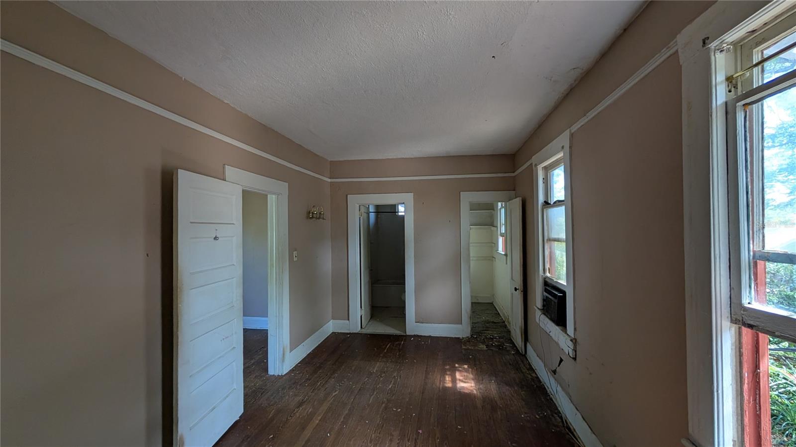 114 S BUNGALOW PARK AVE, TAMPA, FL, 33609