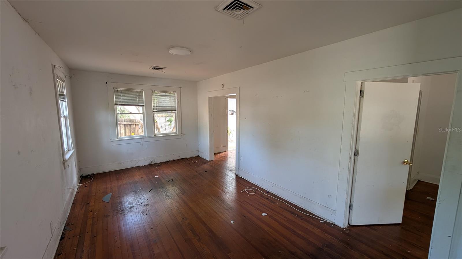114 S BUNGALOW PARK AVE, TAMPA, FL, 33609