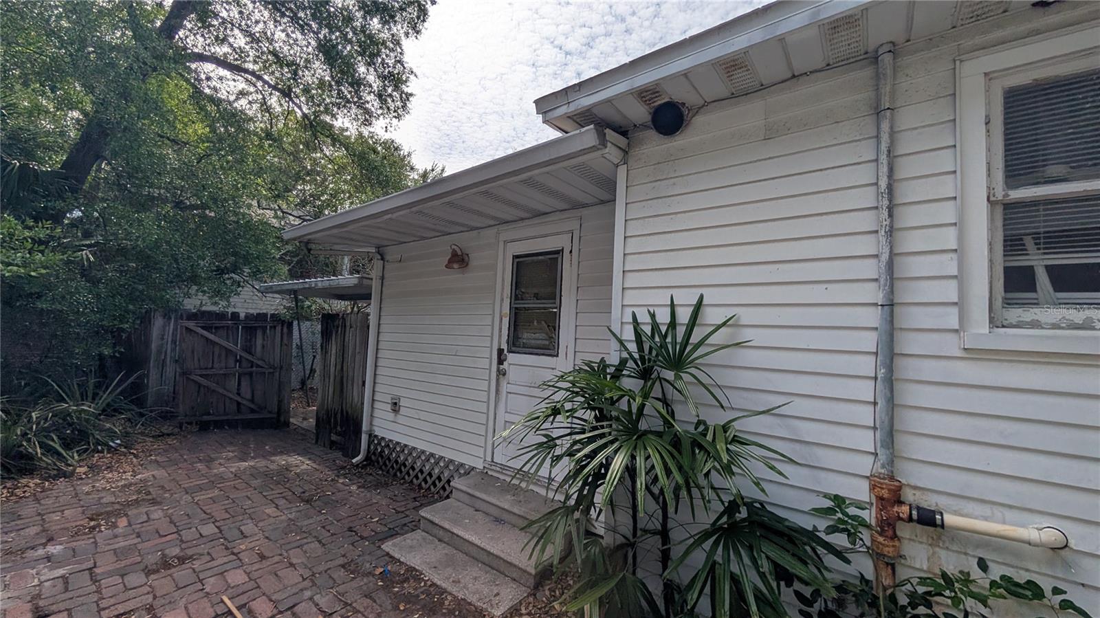 114 S BUNGALOW PARK AVE, TAMPA, FL, 33609