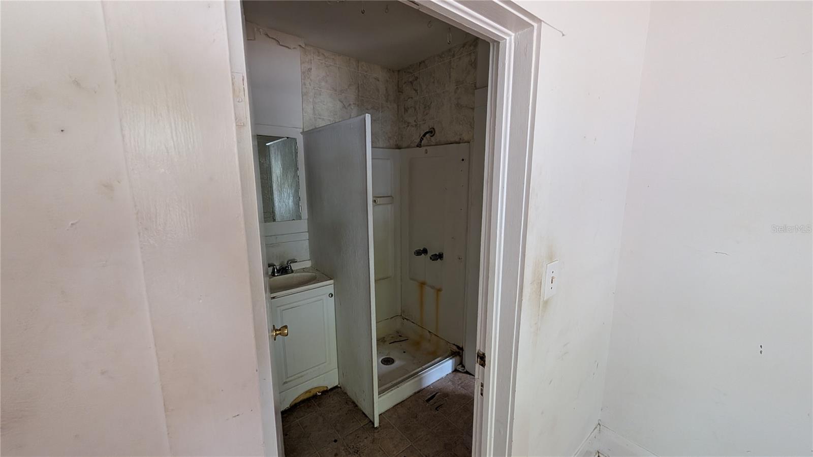 114 S BUNGALOW PARK AVE, TAMPA, FL, 33609