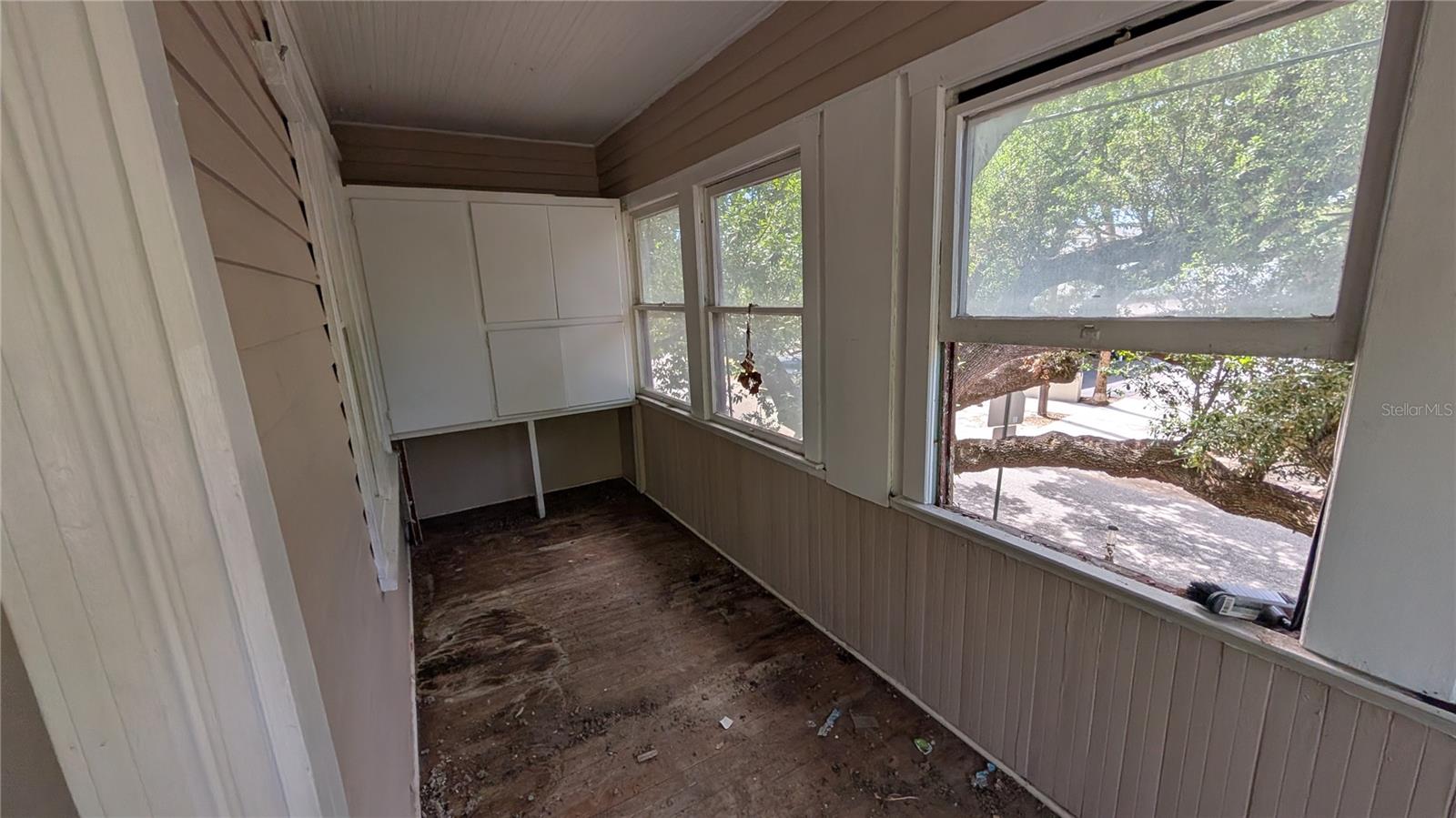 114 S BUNGALOW PARK AVE, TAMPA, FL, 33609