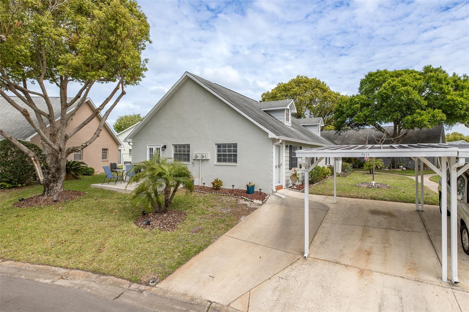 Carport plus an additional parking space