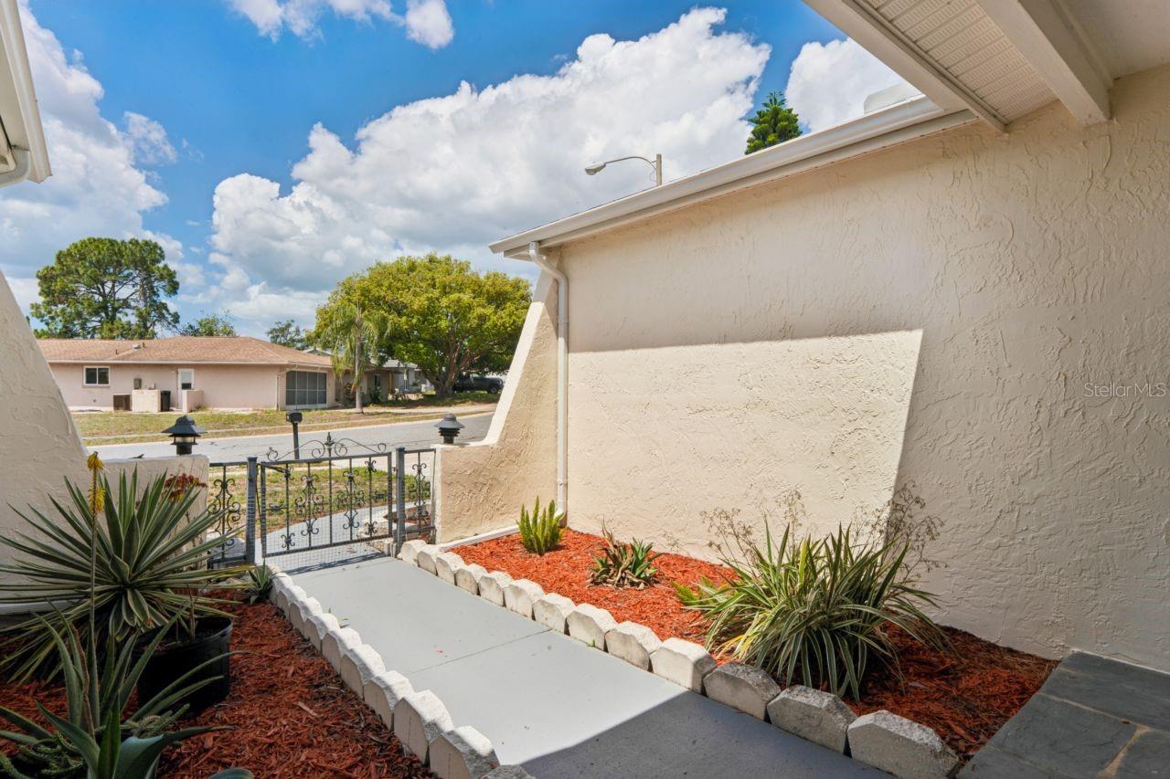 6955 BOTTLE BRUSH DR, PORT RICHEY, FL, 34668