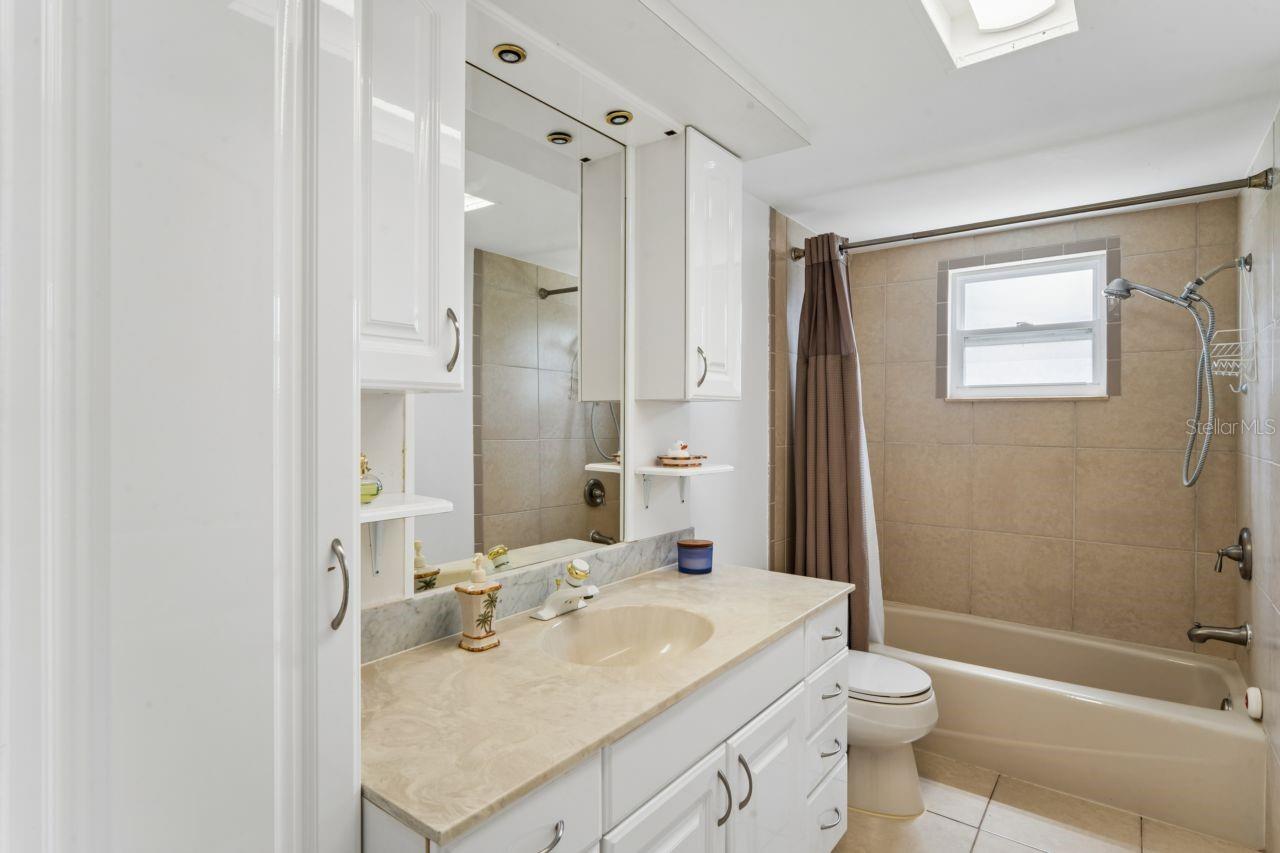 6955 BOTTLE BRUSH DR, PORT RICHEY, FL, 34668