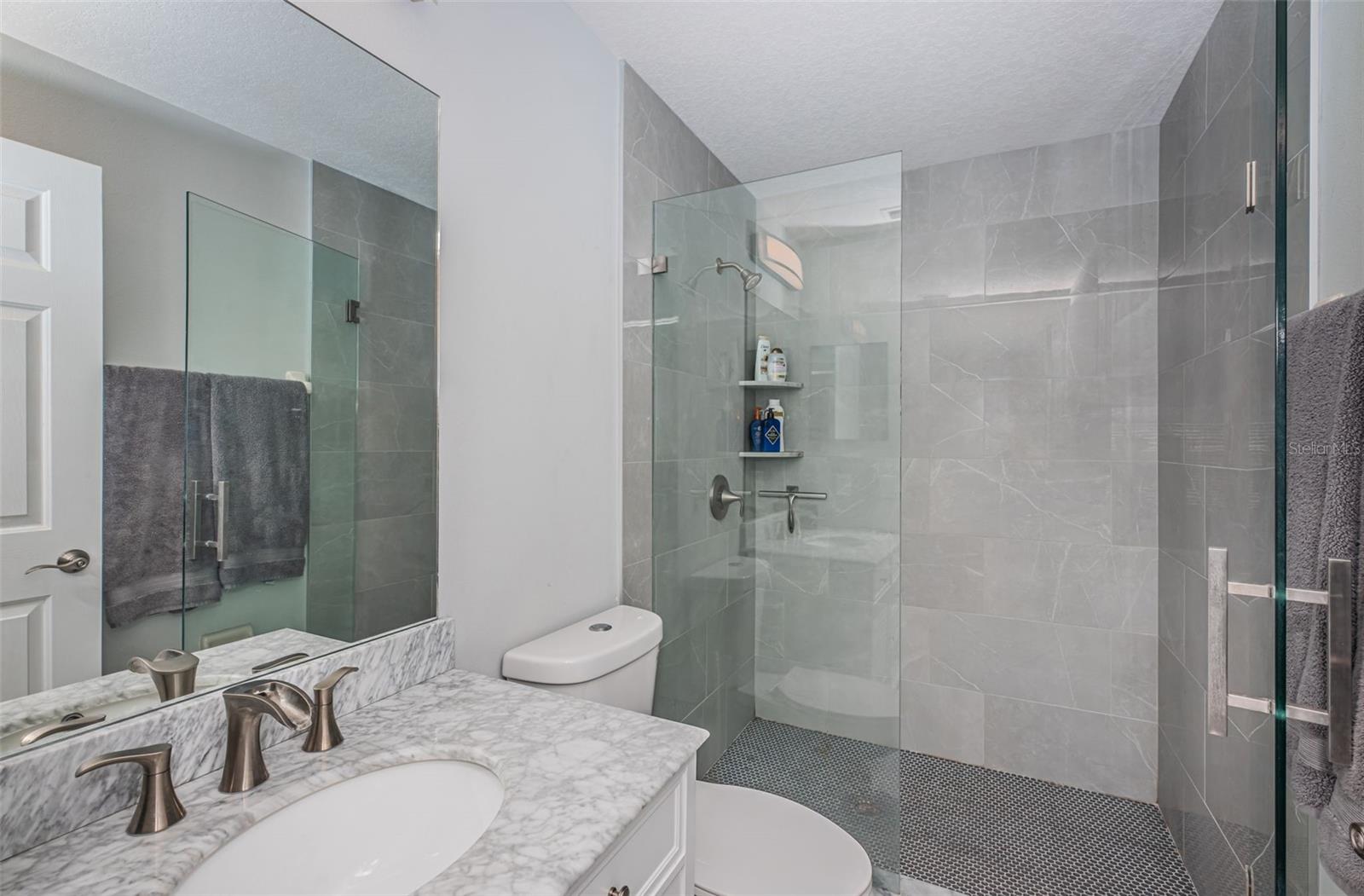 3876 ISLAND WAY, ST PETERSBURG, FL, 33705