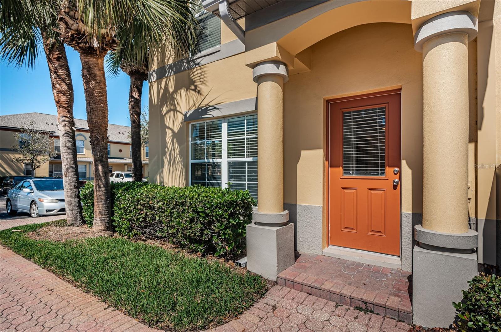 3876 ISLAND WAY, ST PETERSBURG, FL, 33705