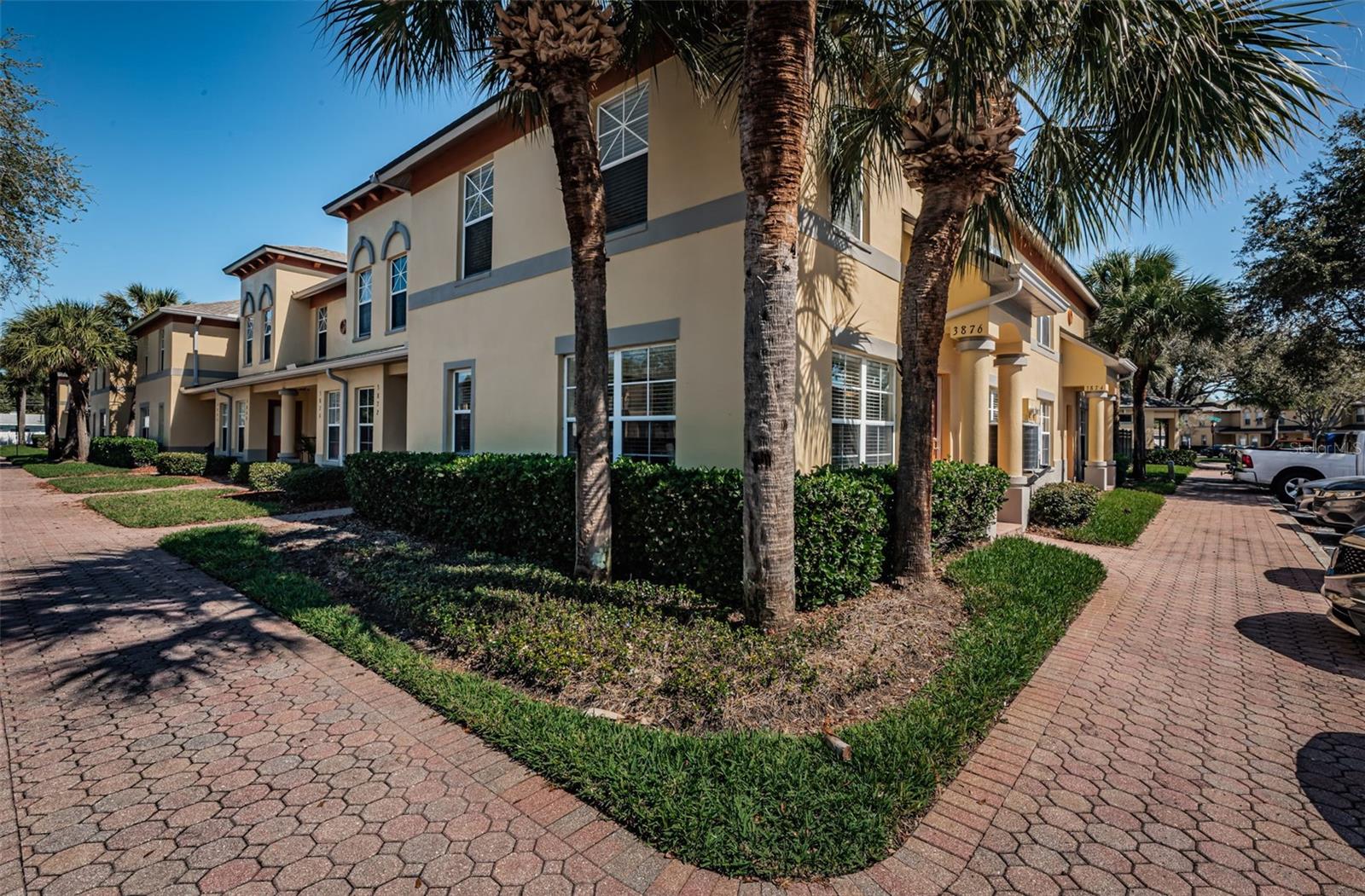 3876 ISLAND WAY, ST PETERSBURG, FL, 33705