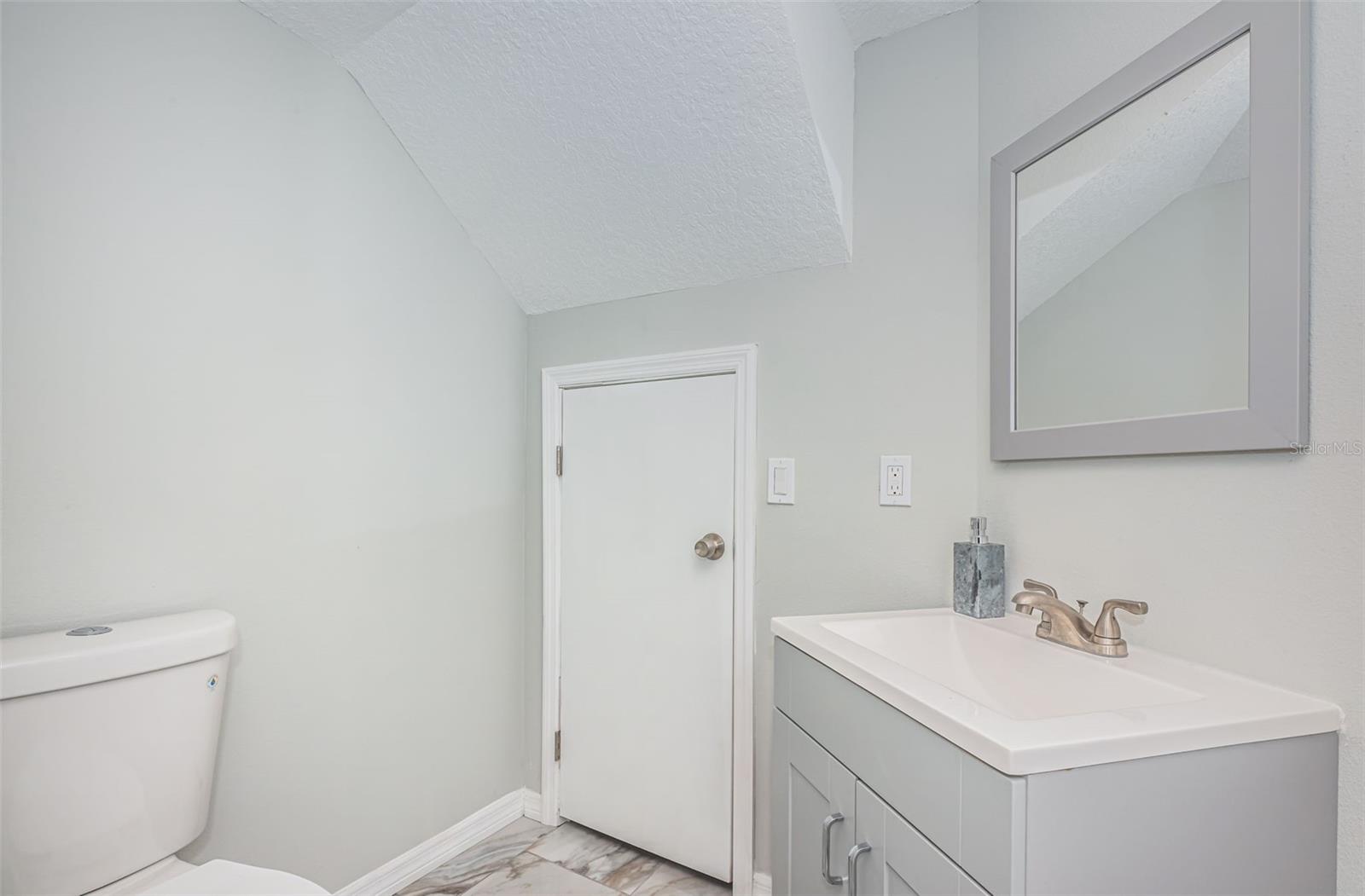 3876 ISLAND WAY, ST PETERSBURG, FL, 33705
