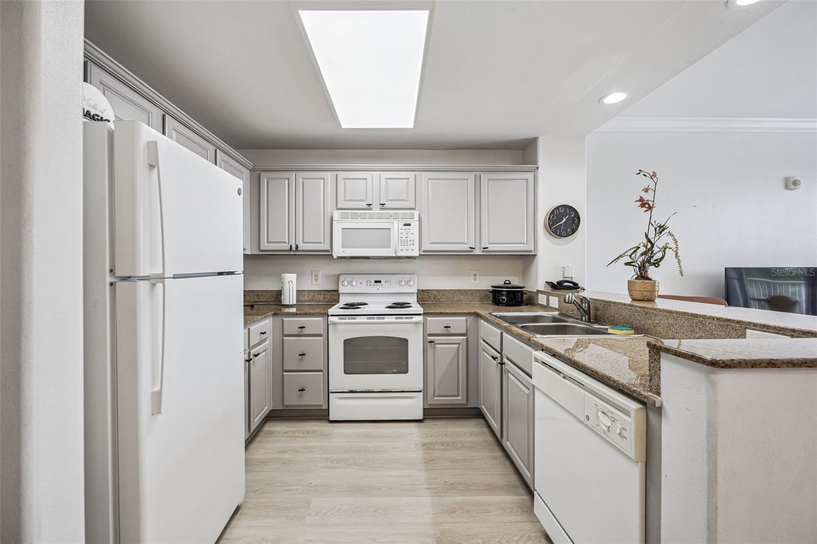 13415 BLUE HERON BEACH DR #106, ORLANDO, FL, 32821