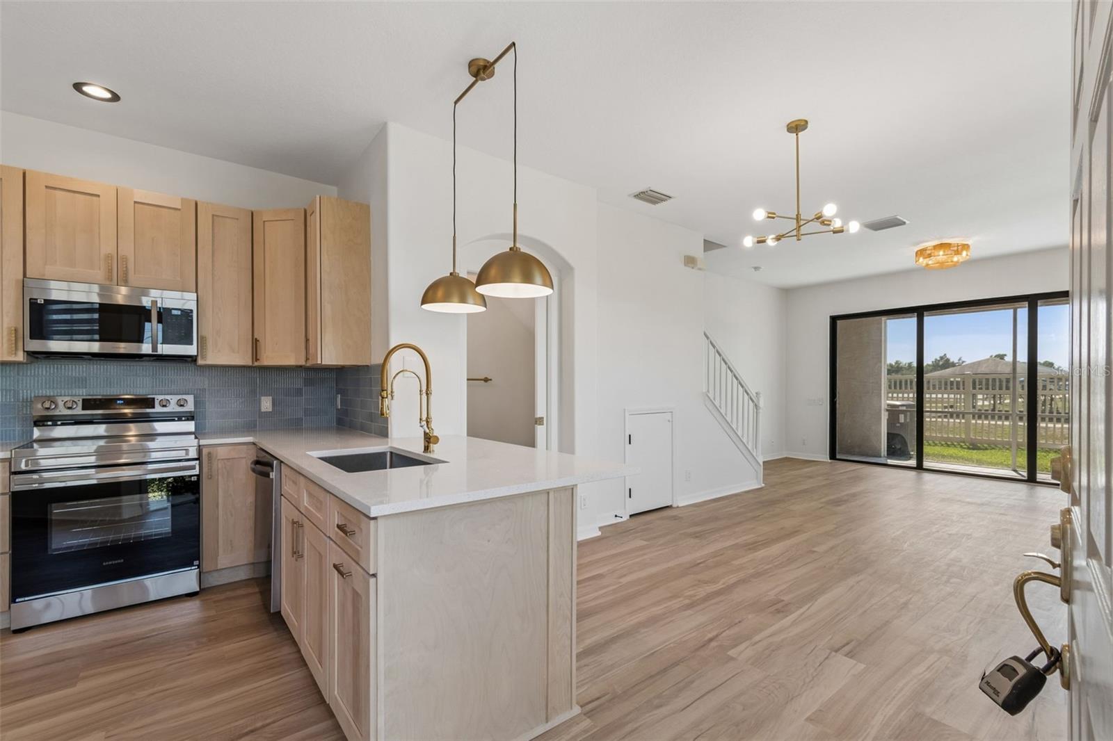 6054 54TH ST N, ST PETERSBURG, FL, 33709