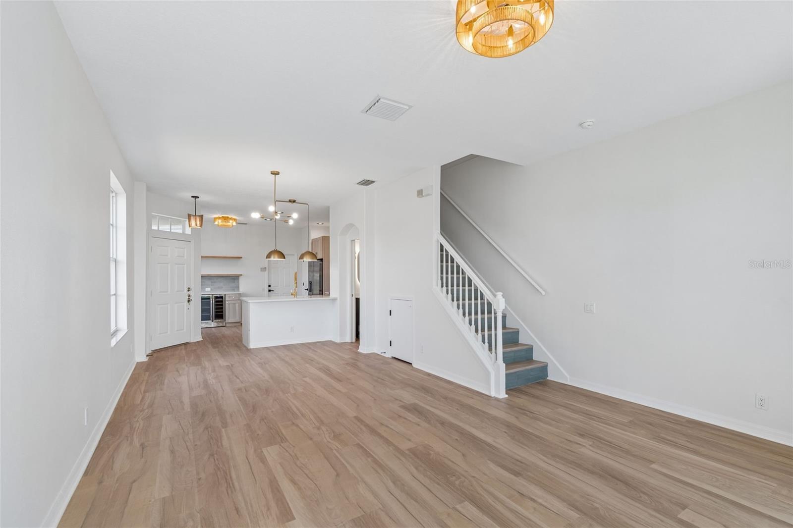 6054 54TH ST N, ST PETERSBURG, FL, 33709