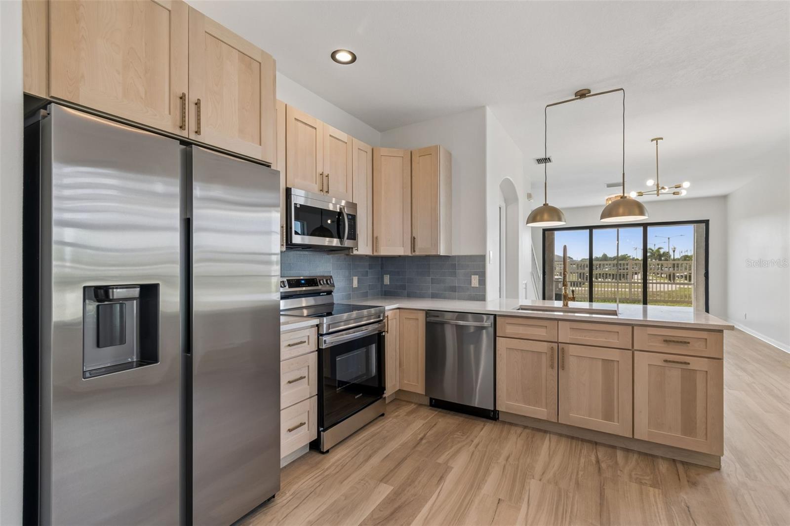 6054 54TH ST N, ST PETERSBURG, FL, 33709