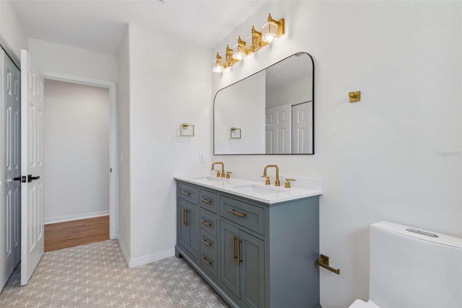 6054 54TH ST N, ST PETERSBURG, FL, 33709