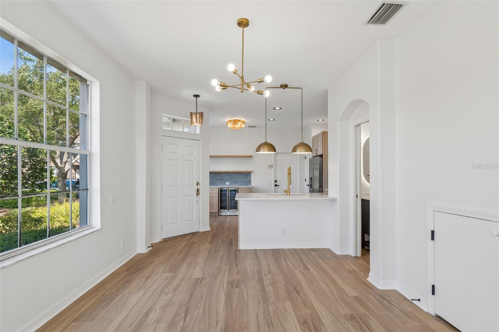 6054 54TH ST N, ST PETERSBURG, FL, 33709