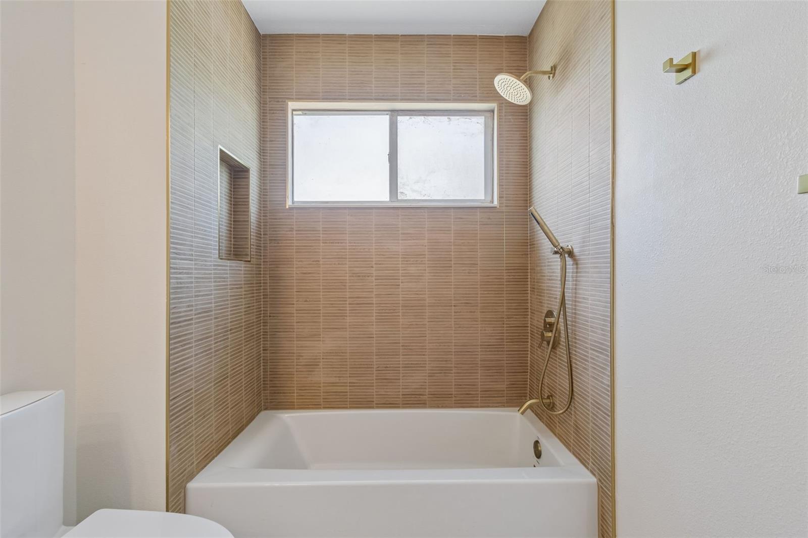 6054 54TH ST N, ST PETERSBURG, FL, 33709