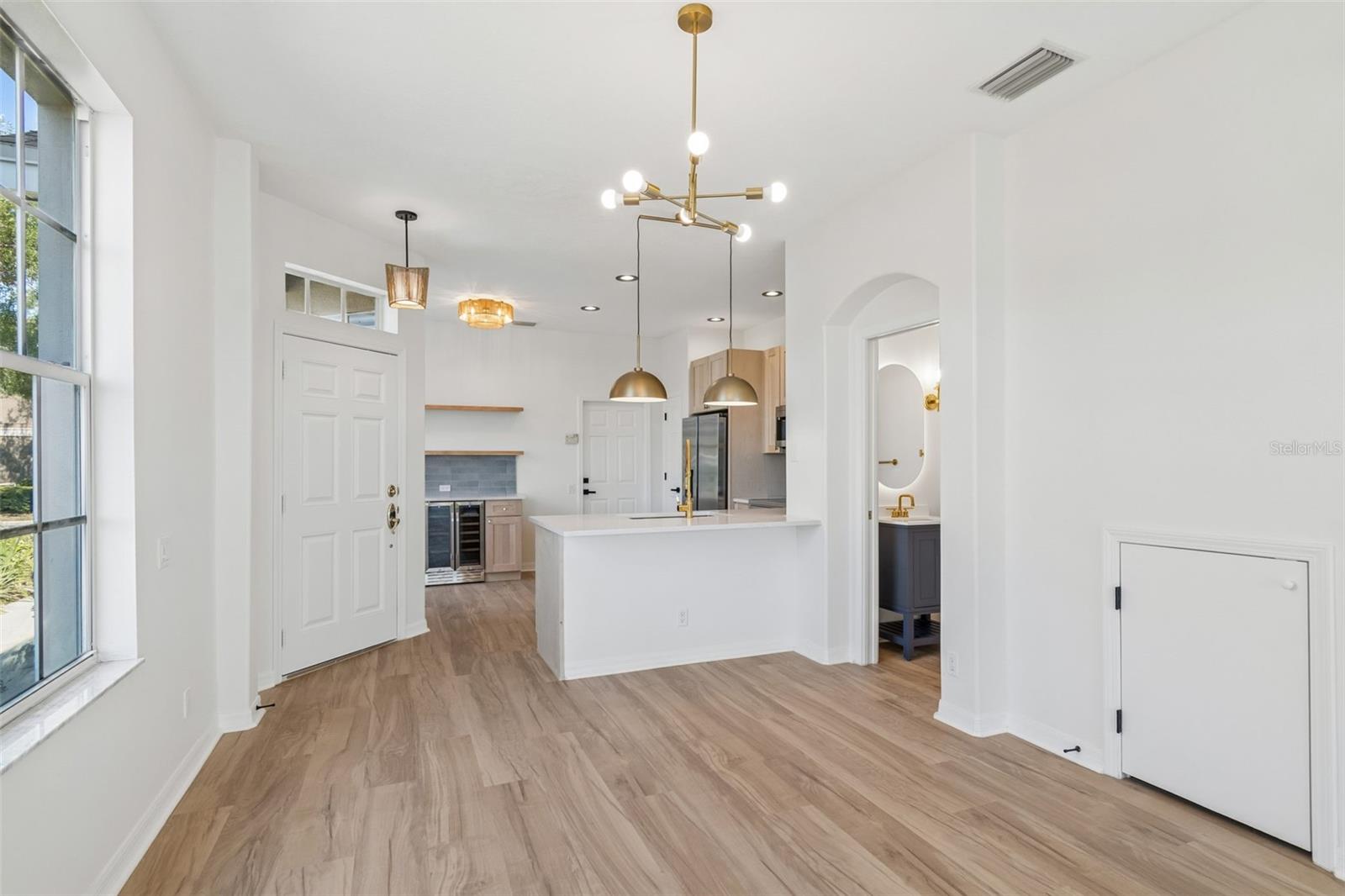 6054 54TH ST N, ST PETERSBURG, FL, 33709