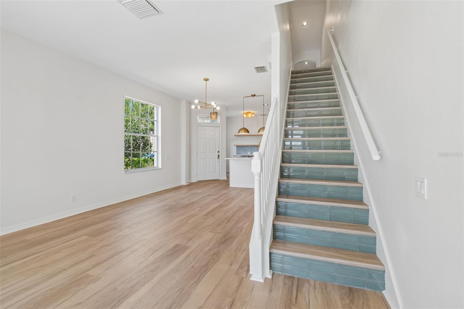 6054 54TH ST N, ST PETERSBURG, FL, 33709