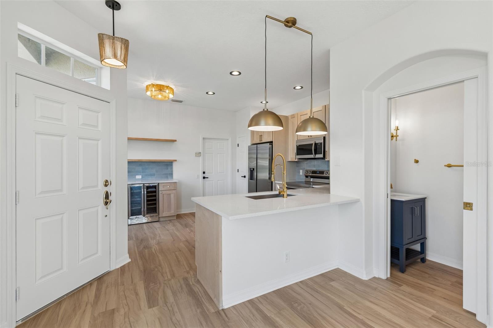 6054 54TH ST N, ST PETERSBURG, FL, 33709