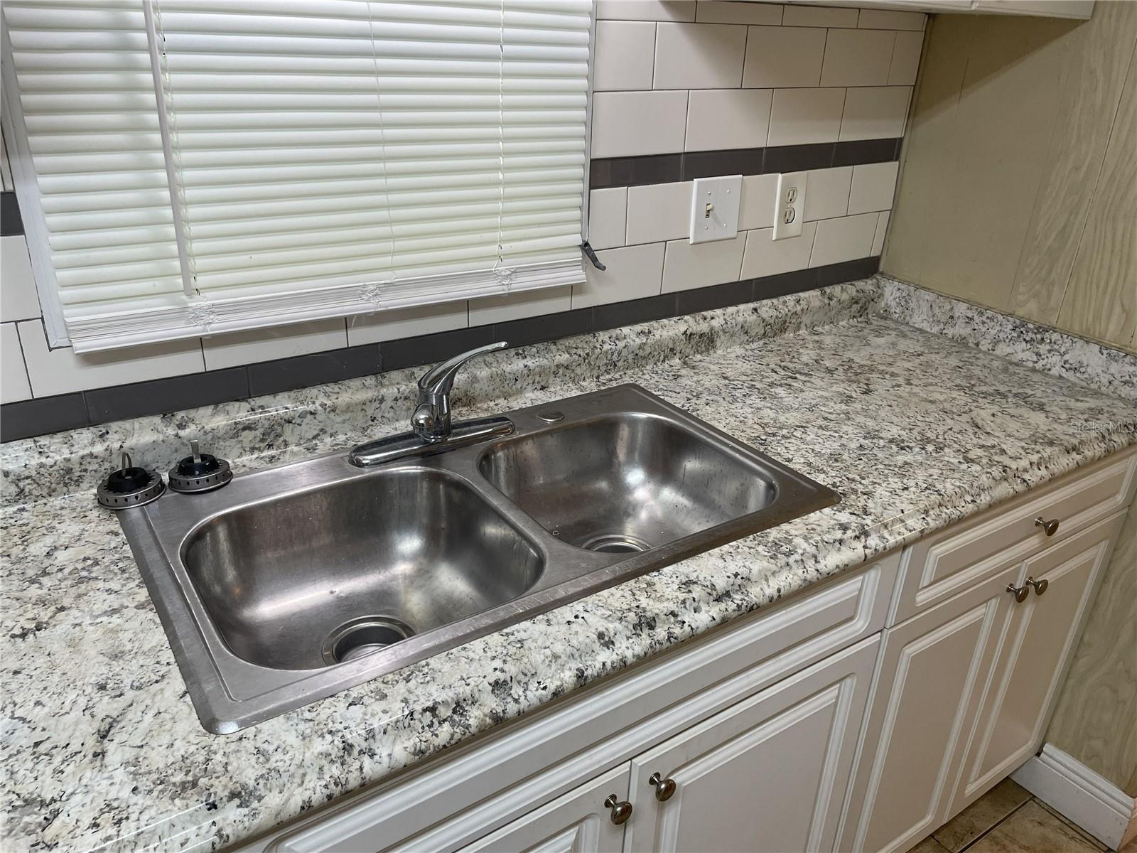 7438 SAINT JOHNS RD, LAND O LAKES, FL, 34638
