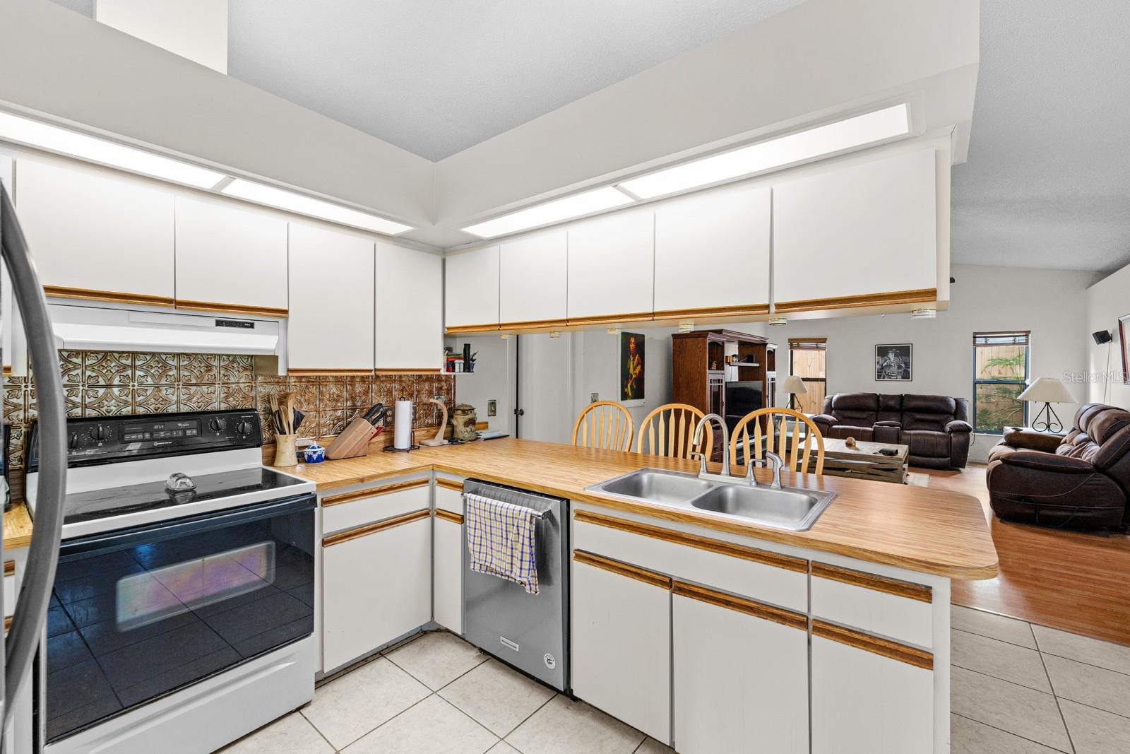 7710 NATURE TRL, LAKELAND, FL, 33809