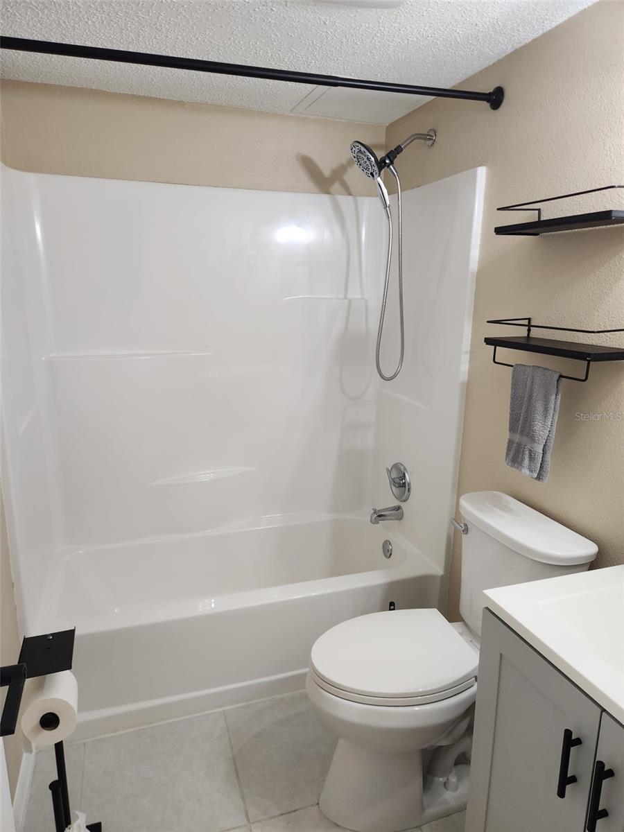 211 THORN TREE PL, BRANDON, FL, 33510
