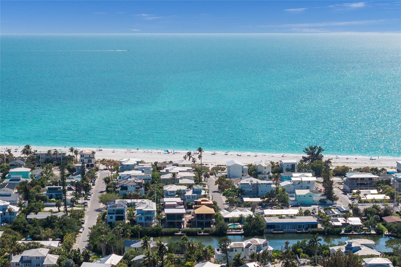 406 N SHORE DR, ANNA MARIA, FL, 34216