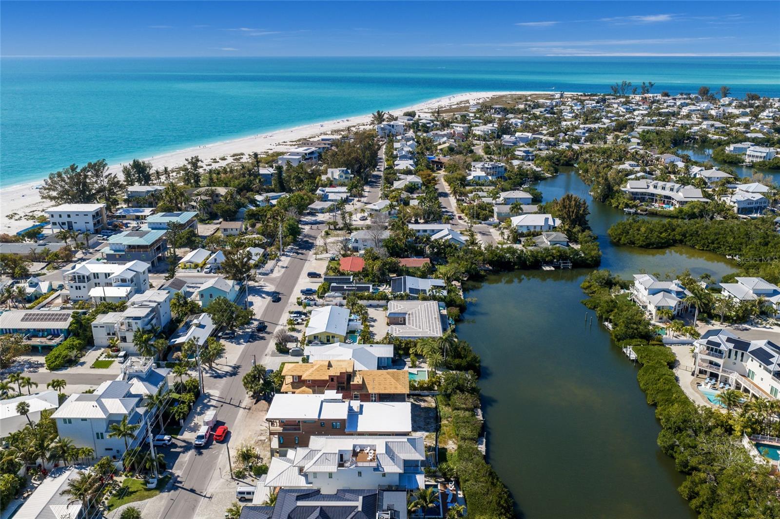 406 N SHORE DR, ANNA MARIA, FL, 34216