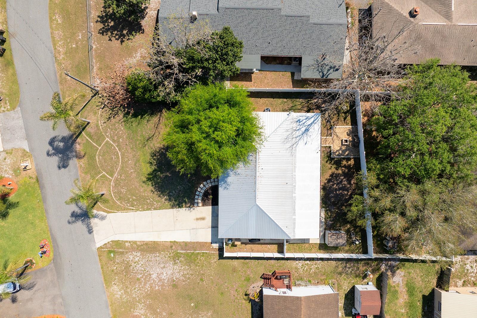 12146 VIRGINIA DR, LEESBURG, FL, 34788