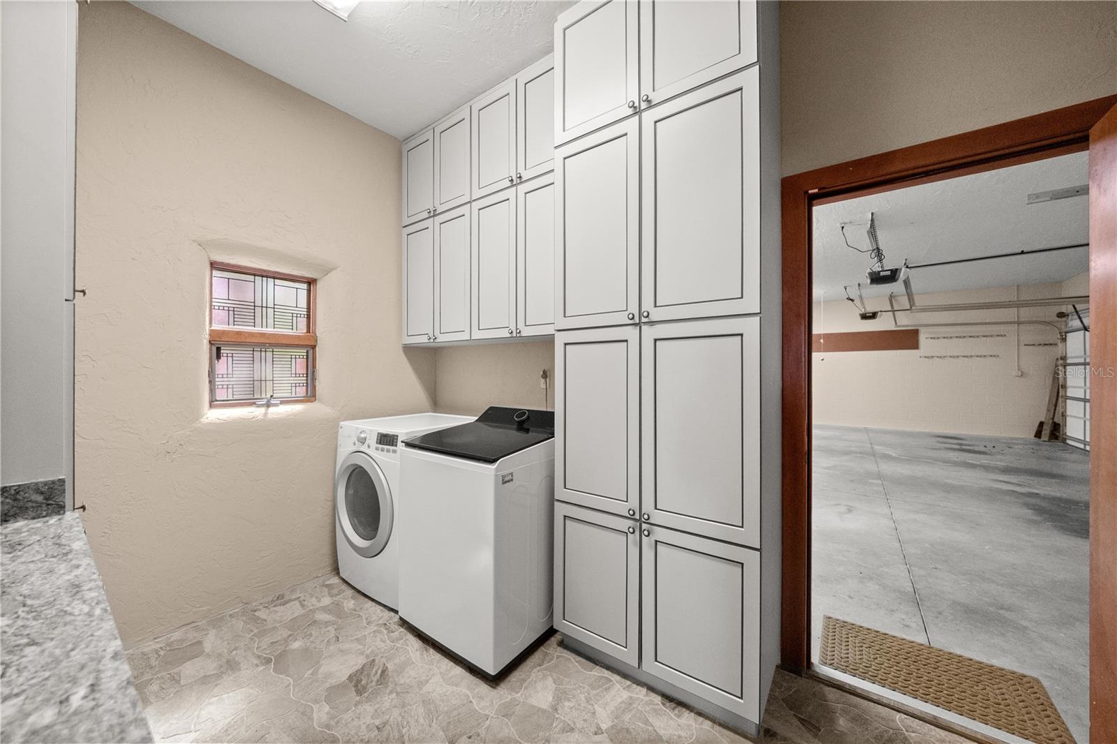 12621 SE SUNSET HARBOR RD, WEIRSDALE, FL, 32195