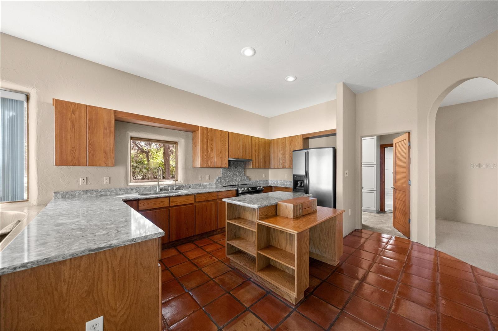 12621 SE SUNSET HARBOR RD, WEIRSDALE, FL, 32195