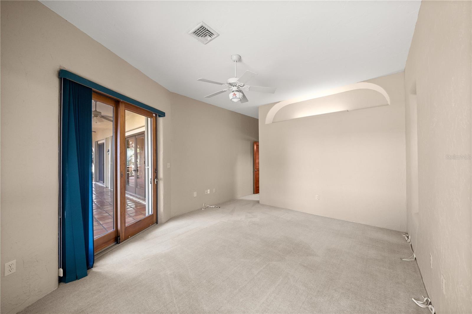 12621 SE SUNSET HARBOR RD, WEIRSDALE, FL, 32195