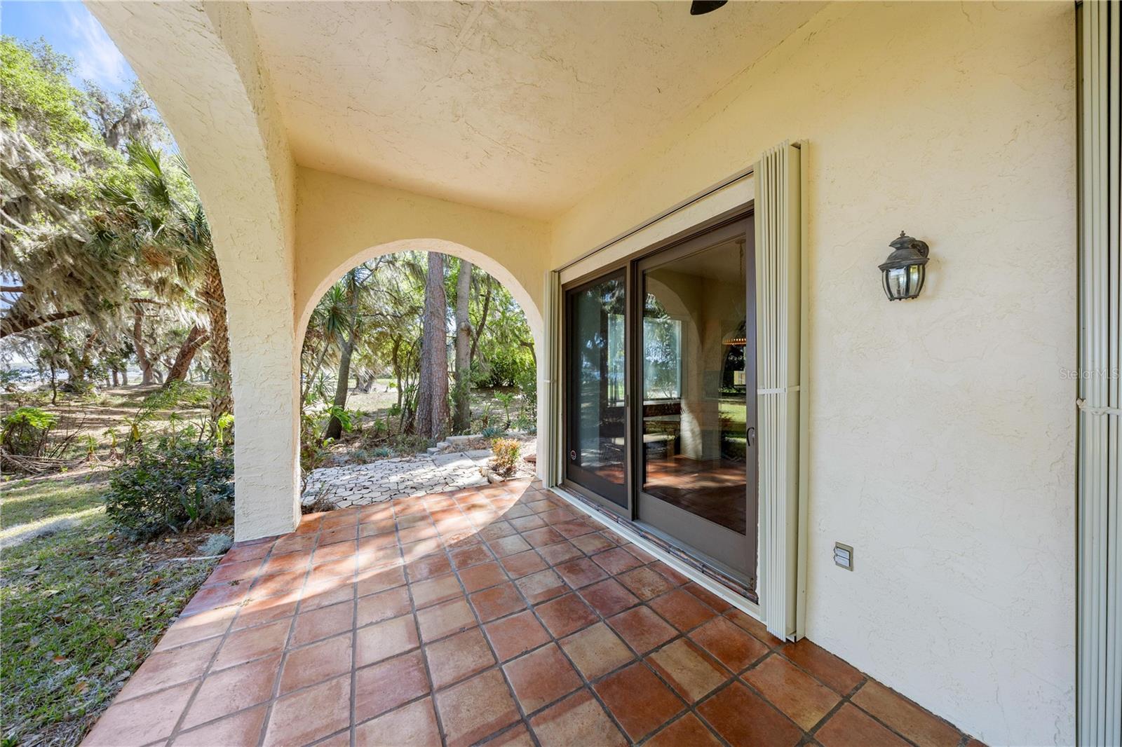 12621 SE SUNSET HARBOR RD, WEIRSDALE, FL, 32195