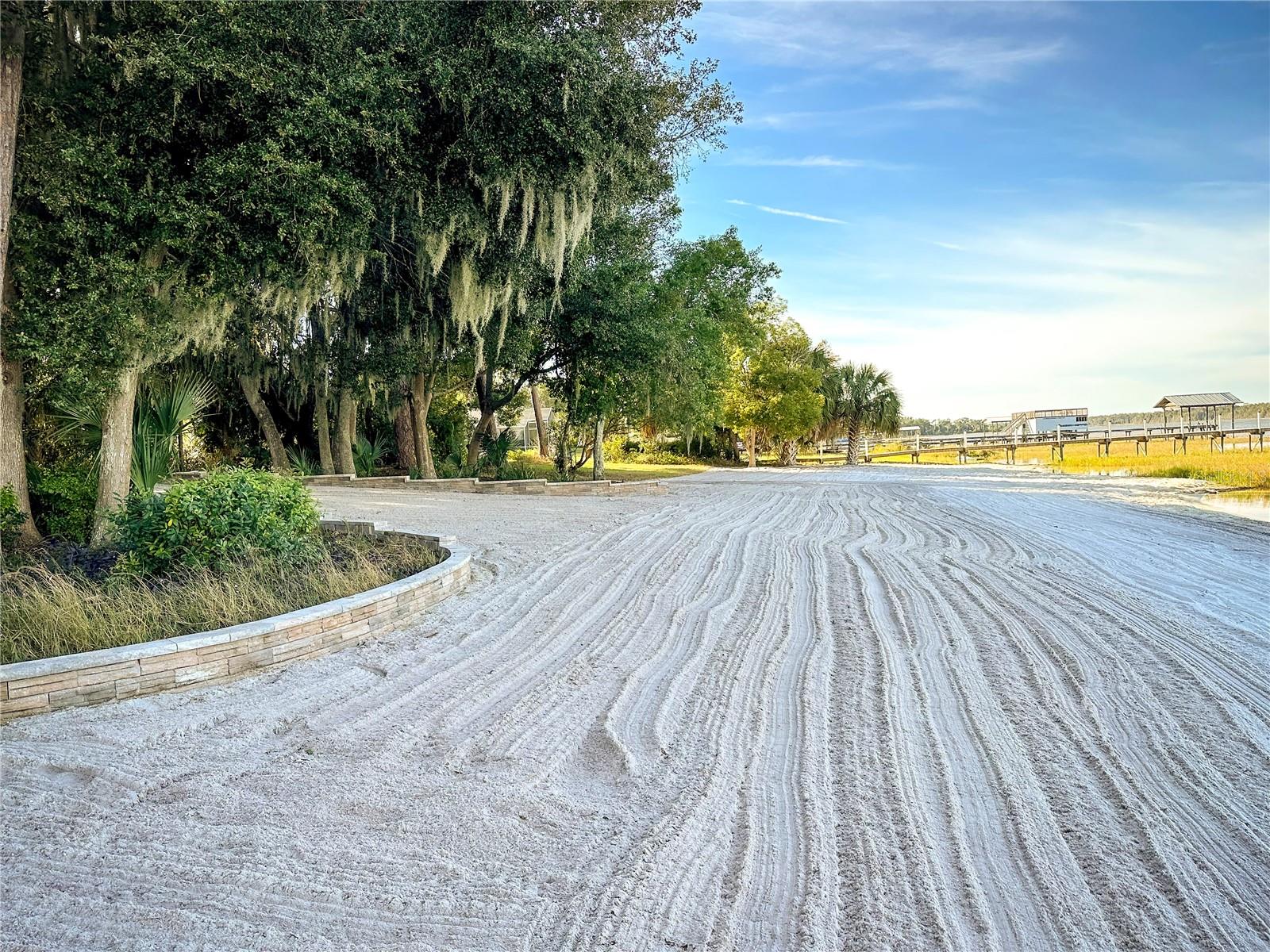 12621 SE SUNSET HARBOR RD, WEIRSDALE, FL, 32195