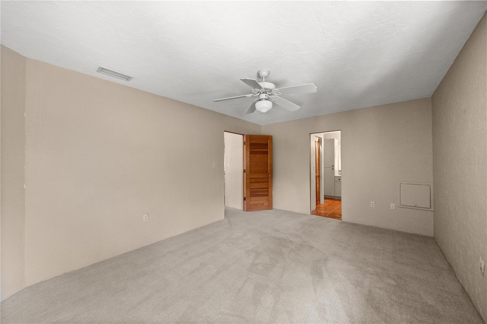12621 SE SUNSET HARBOR RD, WEIRSDALE, FL, 32195