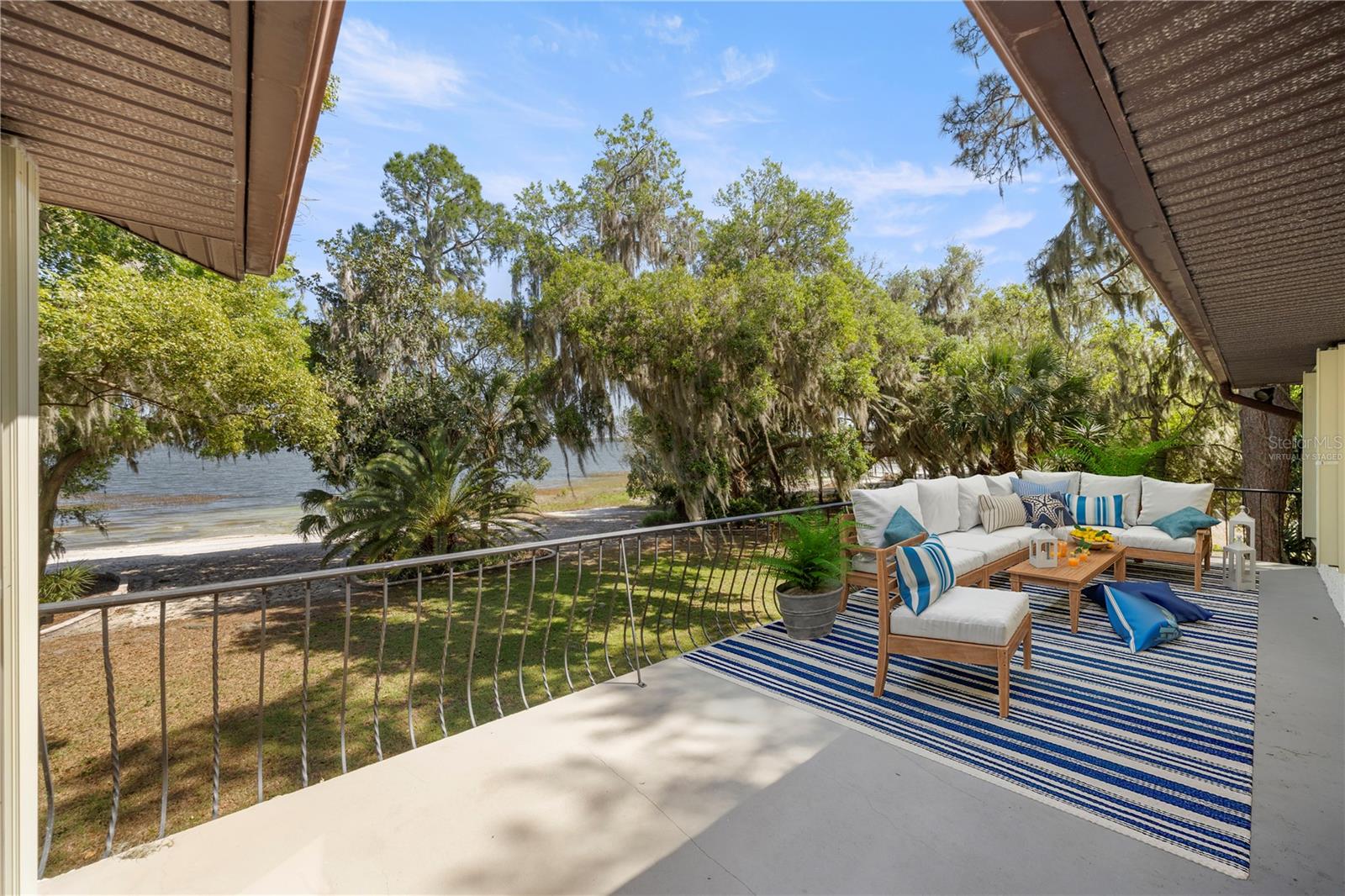 12621 SE SUNSET HARBOR RD, WEIRSDALE, FL, 32195