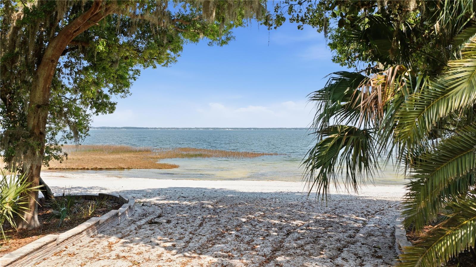 12621 SE SUNSET HARBOR RD, WEIRSDALE, FL, 32195